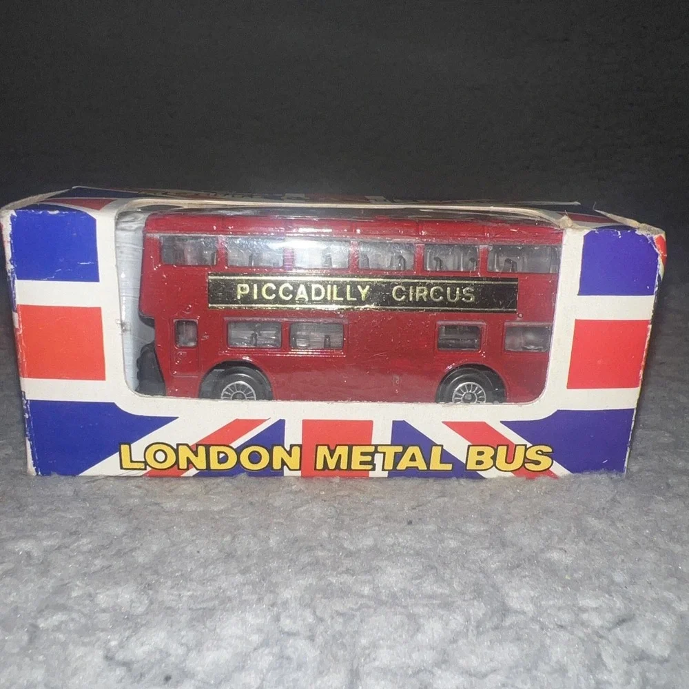 NOS London Metal Double Decker Bus Piccadilly Circus Lambert Souvenirs England‎